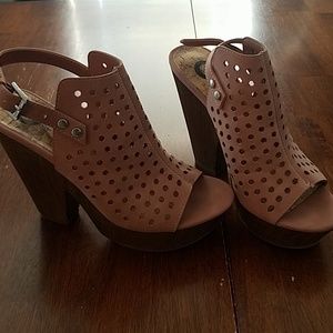Guess Peep Toe